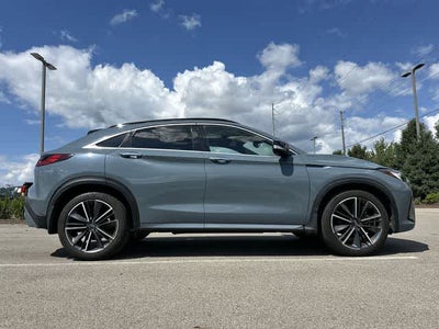 2023 INFINITI QX55 LUXE