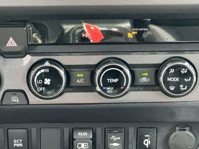 2018 Toyota Tacoma TRD Sport