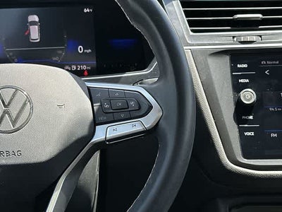2022 Volkswagen Tiguan SE