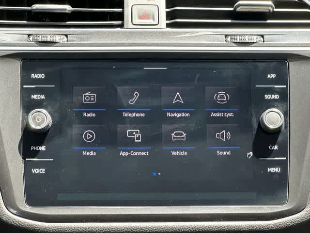 2022 Volkswagen Tiguan SE