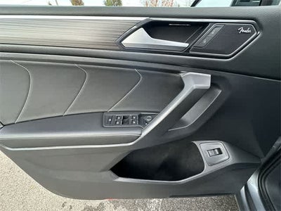 2022 Volkswagen Tiguan SEL R-Line