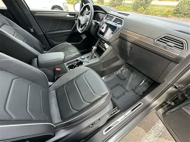 2022 Volkswagen Tiguan SEL R-Line