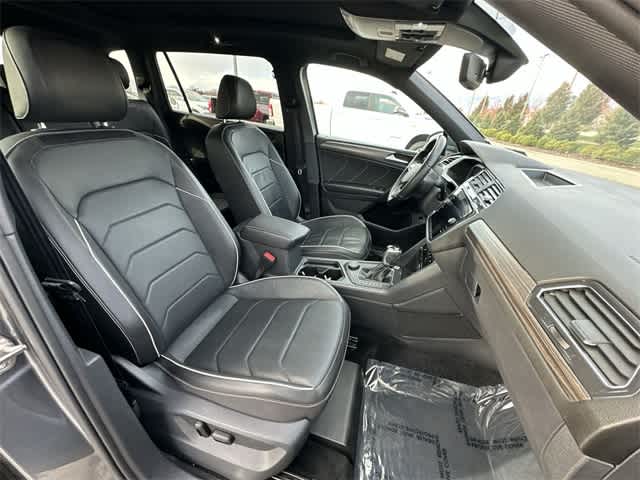 2022 Volkswagen Tiguan SEL R-Line