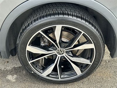 2022 Volkswagen Tiguan SEL R-Line
