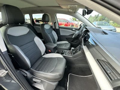 2023 Volkswagen Taos SEL