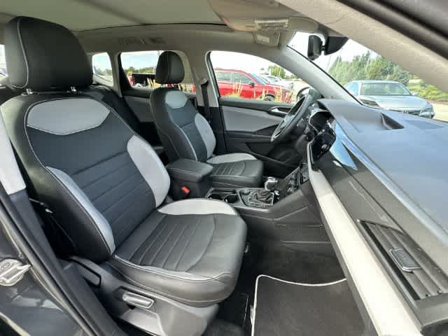 2023 Volkswagen Taos SEL
