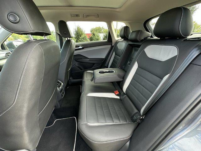 2023 Volkswagen Taos SEL