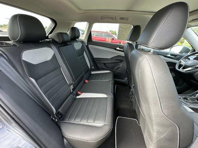 2023 Volkswagen Taos SEL
