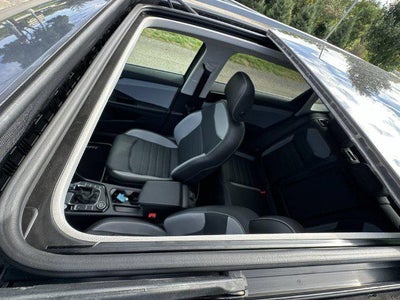2023 Volkswagen Taos SEL
