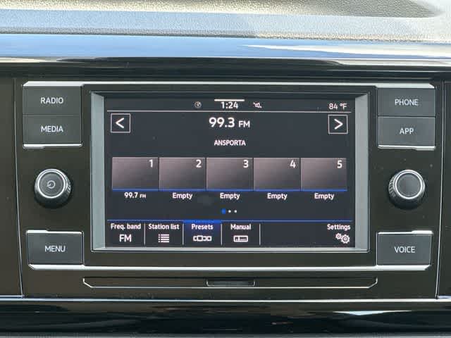 2024 Volkswagen Taos S