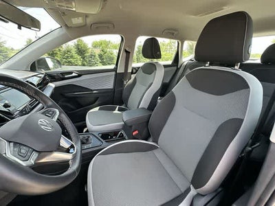 2024 Volkswagen Taos S