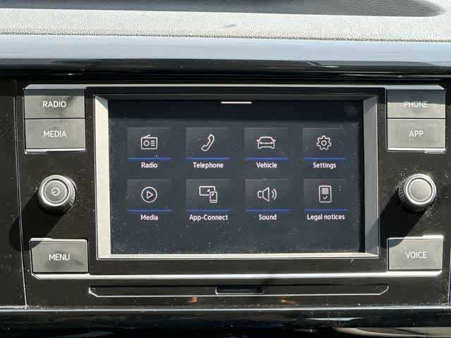2024 Volkswagen Taos S