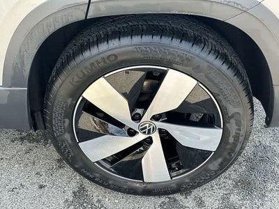 2024 Volkswagen Taos S