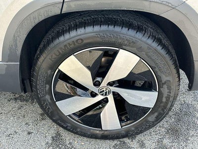 2024 Volkswagen Taos S