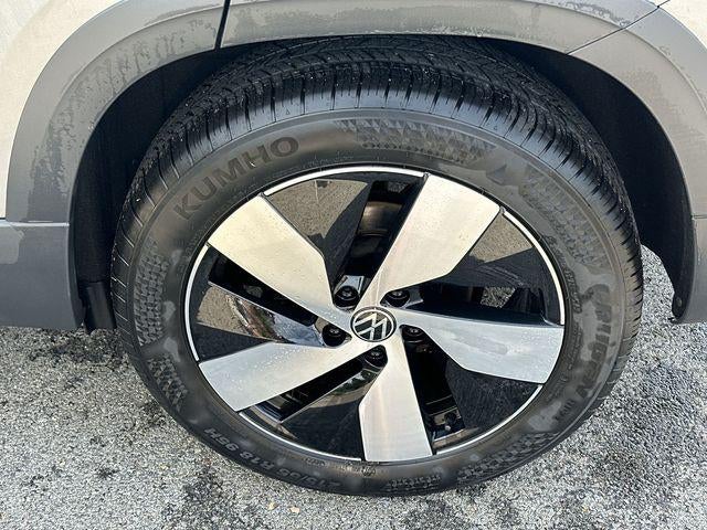 2024 Volkswagen Taos S