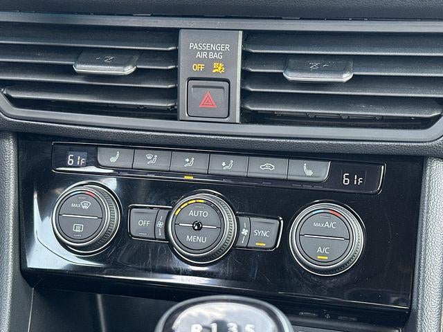 2024 Volkswagen Jetta GLI 40th Anniversary Edition