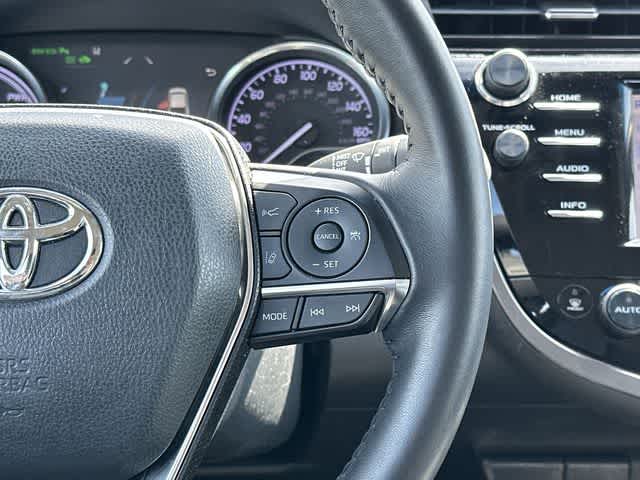 2018 Toyota Camry Hybrid XLE