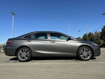 2015 Toyota Camry SE