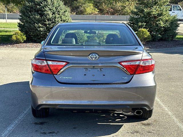 2015 Toyota Camry SE