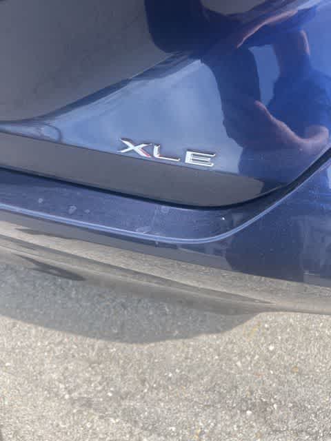 2019 Toyota Avalon XLE