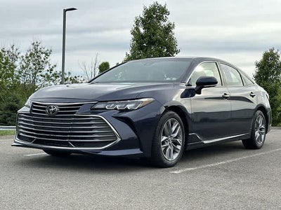 2019 Toyota Avalon XLE