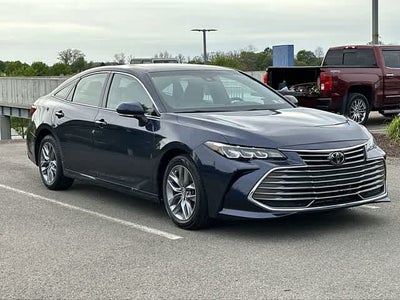2019 Toyota Avalon XLE