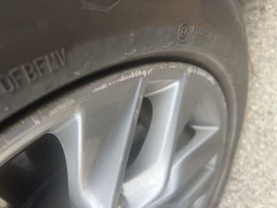 2019 Toyota Avalon XLE