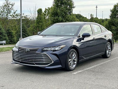 2019 Toyota Avalon XLE