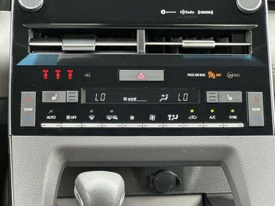 2019 Toyota Avalon XLE