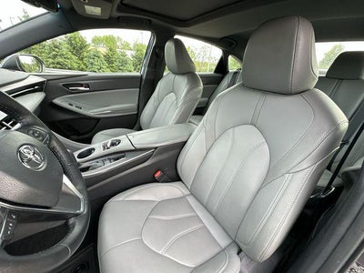 2019 Toyota Avalon XLE