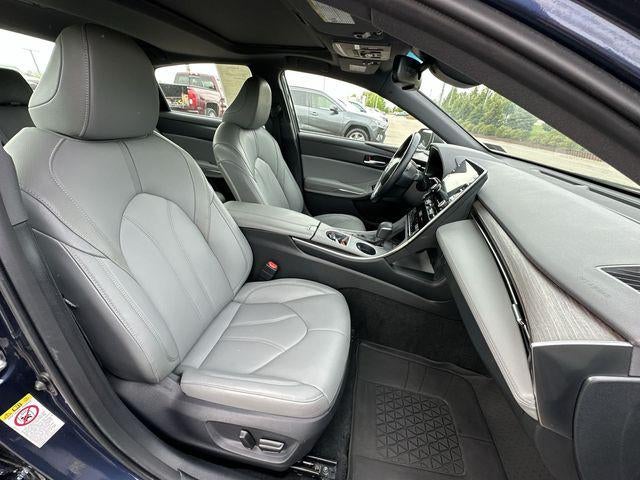 2019 Toyota Avalon XLE