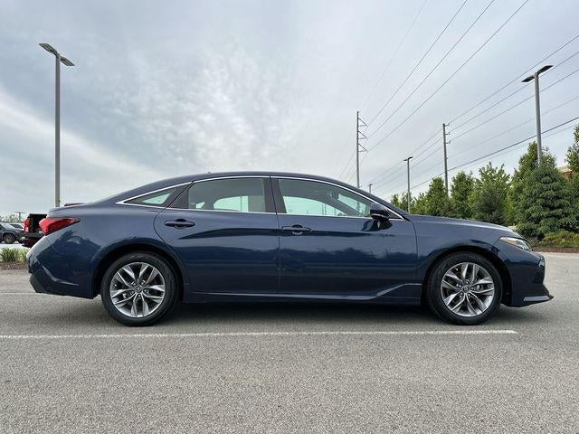2019 Toyota Avalon XLE
