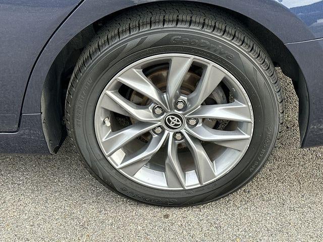 2019 Toyota Avalon XLE