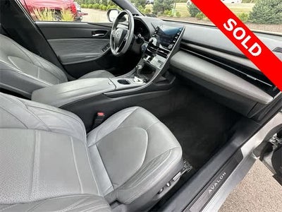 2021 Toyota Avalon Hybrid Limited