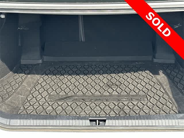 2021 Toyota Avalon Hybrid Limited