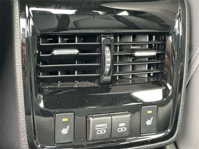 2021 Toyota Avalon Hybrid Limited