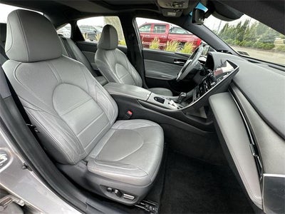 2021 Toyota Avalon Hybrid Limited