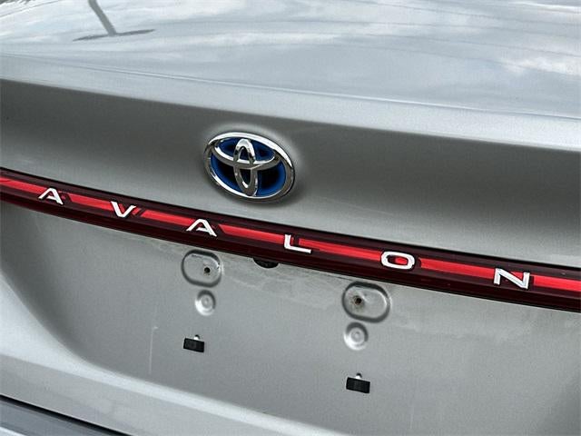 2021 Toyota Avalon Hybrid Limited