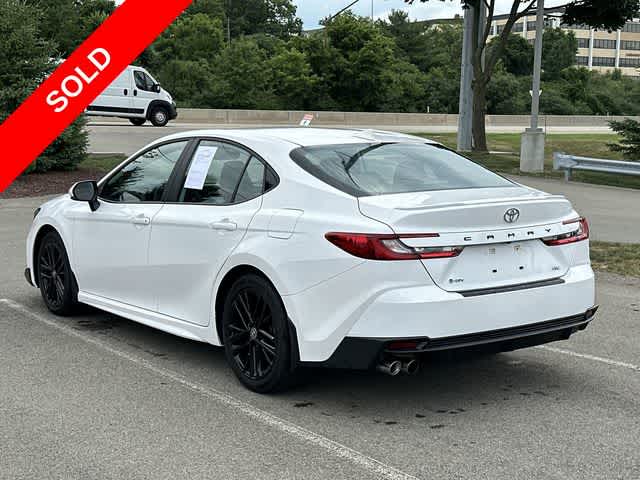 2025 Toyota Camry SE