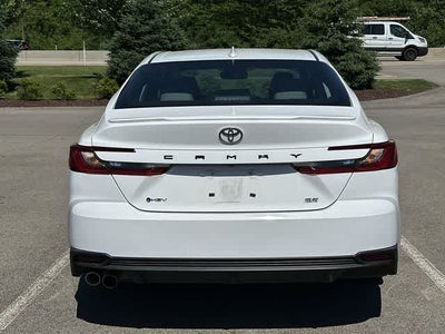 2025 Toyota Camry SE