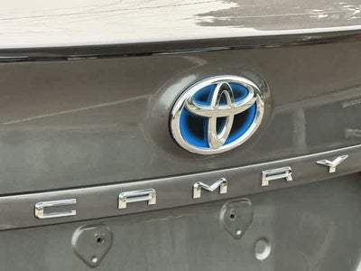 2021 Toyota Camry Hybrid SE