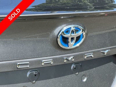 2021 Toyota Camry Hybrid SE