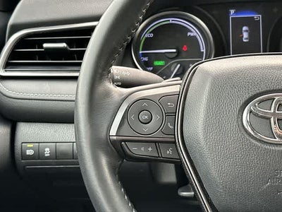2021 Toyota Camry Hybrid SE