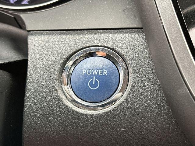 2021 Toyota Camry Hybrid SE
