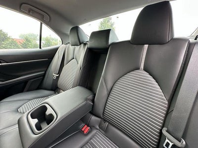 2021 Toyota Camry Hybrid SE