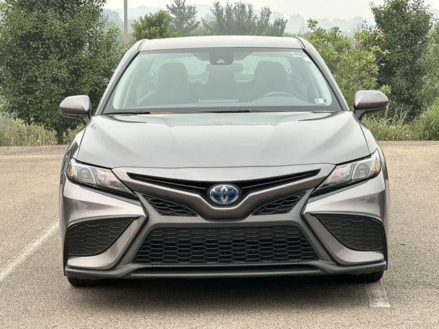 2021 Toyota Camry Hybrid SE