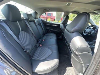 2021 Toyota Camry Hybrid SE
