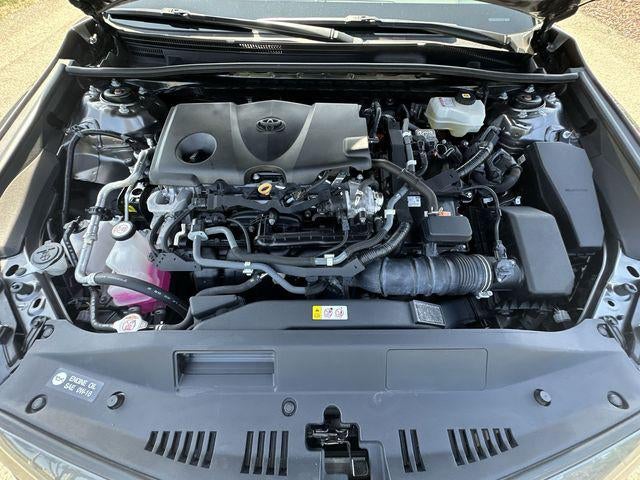 2021 Toyota Camry Hybrid SE