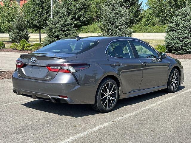 2021 Toyota Camry Hybrid SE