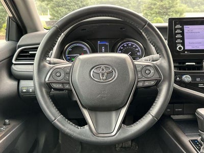2021 Toyota Camry Hybrid SE